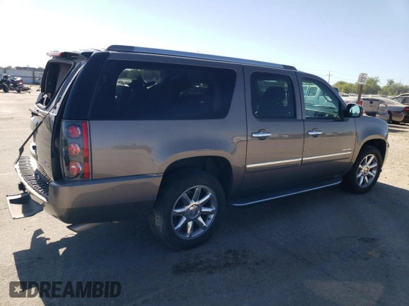 2014 GMC Yukon XL Denali with VIN 1GKS2MEF1ER107346, listed as a Copart auction lot 67927133 with 77,793 mi miles and Salvage Title. Bid and sale history available at carsss.com. Image 3.