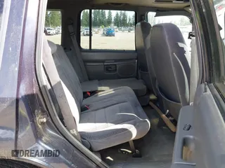 2001 Mercury Mountaineer with VIN 4M2ZU86P21UJ09305, listed as a IAAI auction lot 42527810 with 181,147 mi miles and . Bid and sale history available at DreamBid. Image 8.