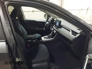 2019 Toyota RAV4 LE with VIN 2T3F1RFV4KC036501, listed as a IAAI auction lot 41849816 with 44,370 mi miles. Bid and sale history available at carsss.com. Image 5.
