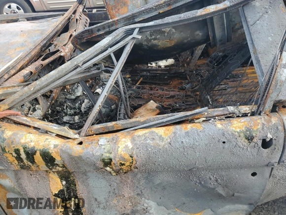 1976 Ford Bronco with VIN U15GLA26168, listed as a Copart auction lot 83071204 with Not provided miles and Salvage title. Bid and sale history available at DreamBid. Image 7.