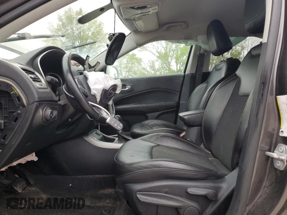 2018 Jeep Compass Latitude with VIN 3C4NJCBB8JT287353, listed as a Copart auction lot 56069635 with 92,719 mi miles and Salvage title. Bid and sale history available at DreamBid. Image 7.