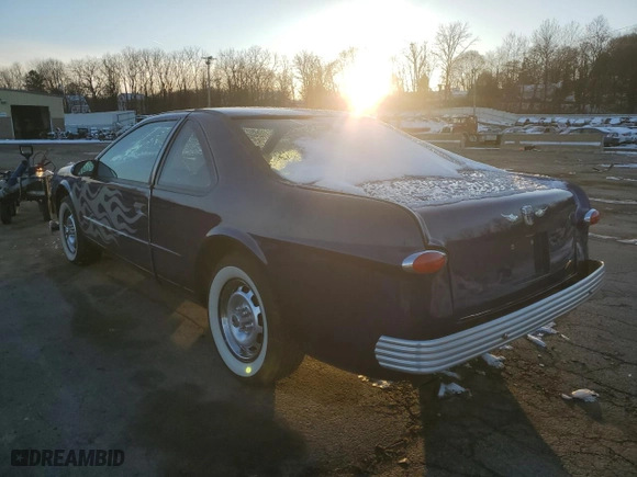 1995 Ford Thunderbird LX with VIN 1FALP62W4SH164066, listed as a Copart auction lot 86115924 with 92,990 mi miles and Salvage Title. Bid and sale history available at carsss.com. Image 2.