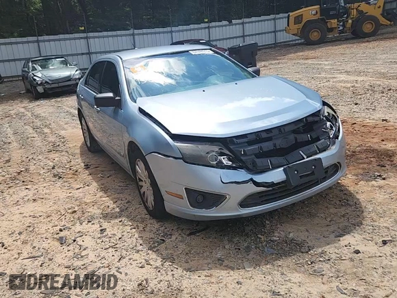 2010 Ford Fusion Hybrid z VIN 3FADP0L30AR134503, wystawiony jako Copart lot #62948515 z przebiegiem 226 913 mil mil oraz Szkoda całkowita • Salvage title. Historia ofert i sprzedaży dostępna na DreamBid. Obrazek 13.