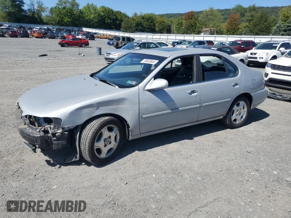 2001 Nissan Altima GXE with VIN 1N4DL01AX1C162935, listed as a Copart auction lot 70843844 with 87,548 mi miles and Salvage Title. Bid and sale history available at carsss.com. Image 1.