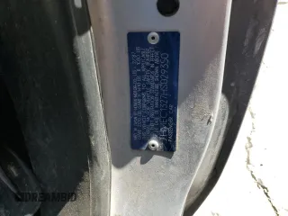 1987 Honda Civic z VIN JHMEC1327HS029350, wystawiony jako Copart lot #71452054 z przebiegiem 356 810 mil mil oraz Szkody całkowita. Historia ofert i sprzedaży dostępna na DreamBid. Obrazek 13.