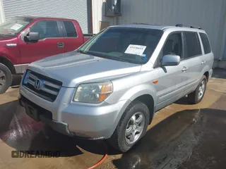 2007 Honda Pilot EX-L with VIN 5FNYF28787B043110, listed as a IAAI auction lot 41430655 with 151,451 mi miles. Bid and sale history available at carsss.com. Image 6.