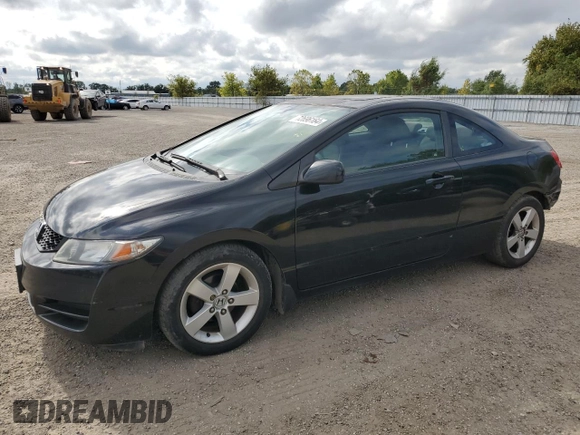 2011 Honda Civic Cpe LX with VIN 2HGFG1B66BH002753, listed as a Copart auction lot 72696164 with 200,377 mi miles and Salvage Title. Bid and sale history available at carsss.com. Image 1.