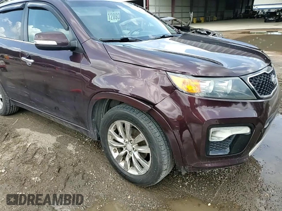 2013 Kia Sorento SX with VIN 5XYKW4A21DG387284, listed as a Copart auction lot 60813535 with 194,257 mi miles and Salvage title. Bid and sale history available at DreamBid. Image 14.
