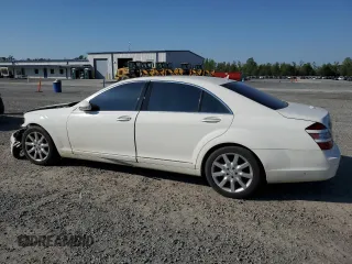 2007 Mercedes-Benz S 550 with VIN WDDNG71X37A063481, listed as a Copart auction lot 52700355 with 213,817 mi miles and Salvage Title. Bid and sale history available at DreamBid. Image 2.