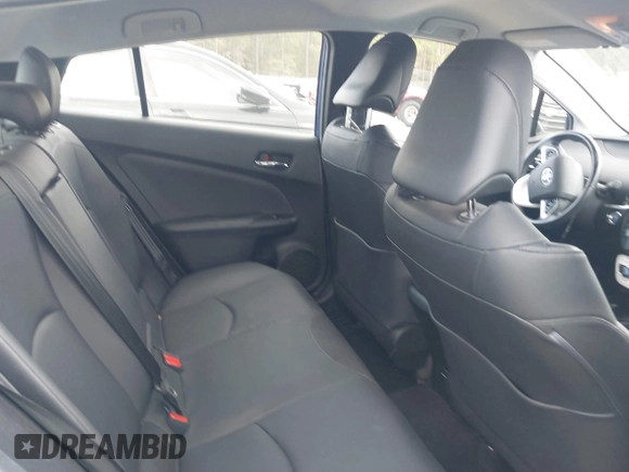 2018 Toyota Prius Two with VIN JTDKARFU4J3056091, listed as a IAAI auction lot 41919790 with 85,025 mi miles. Bid and sale history available at carsss.com. Image 8.