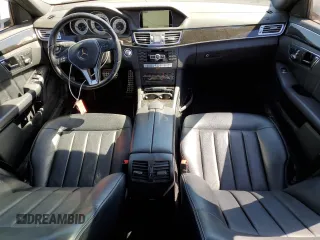 2015 Mercedes-Benz E-Class E 400 with VIN WDDHF6HB8FB122571, listed as a Copart auction lot 52950975 with 143,038 mi miles and Clean Title. Bid and sale history available at carsss.com. Image 8.