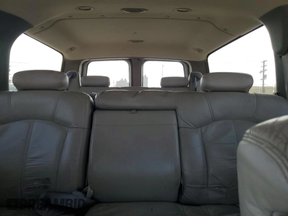 2001 Chevrolet Suburban LS with VIN 1GNEC16T91J216601, listed as a Copart auction lot 45722315 with 0 mi miles and Salvage Title. Bid and sale history available at carsss.com. Image 10.