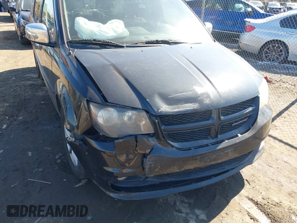 2014 Dodge Grand Caravan R/T with VIN 2C4RDGEG8ER187818, listed as a IAAI auction lot 41645145 with 181,779 mi miles and . Bid and sale history available at DreamBid. Image 6.