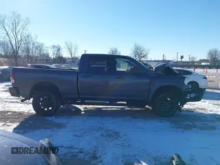 2022 Ram 2500 Big Horn with VIN 3C6UR5DJ7NG337928, listed as a IAAI auction lot 41312397 with 22,085 mi miles. Bid and sale history available at carsss.com. Image 14.