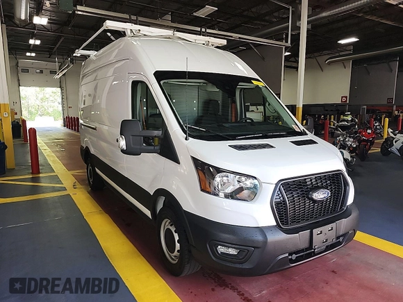 2023 Ford Transit Cargo z VIN 1FTBR1X83PKB55205, wystawiony jako IAAI lot #42569694 z przebiegiem 20 924 mil mil oraz . Historia ofert i sprzedaży dostępna na DreamBid. Obrazek 8.