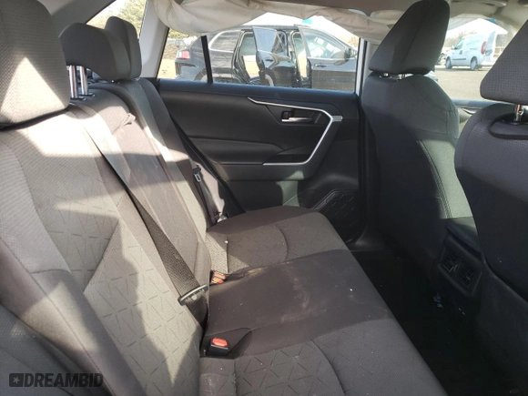 2022 Toyota RAV4 XLE with VIN 2T3P1RFV2NC274355, listed as a Copart auction lot 43070195 with 43,054 mi miles and Salvage Title. Bid and sale history available at carsss.com. Image 12.