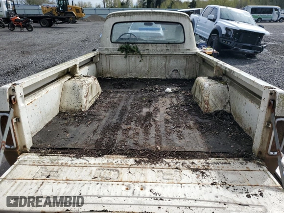 1966 Ford F-250 z VIN F25YR872296, wystawiony jako Copart lot #52436355 z przebiegiem 22 587 mil mil oraz Czysty tytuł • Clean title. Historia ofert i sprzedaży dostępna na DreamBid. Obrazek 10.