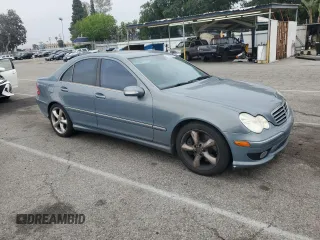 2006 Mercedes-Benz C 230 Sport с VIN WDBRF52H16F803345, выставлен на аукционе Copart как лот 55238285 с пробегом 154 225 миль миль и Чистый • Clean title. История ставок и продаж доступна на DreamBid. Изображение 4.