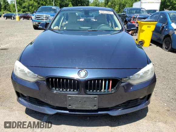 2015 BMW 3 Series 328i xDrive с VIN WBA3B5G53FNS20263, выставлен на аукционе Copart как лот 63217025 с пробегом 112 961 миль миль и Чистый • Clean title. История ставок и продаж доступна на DreamBid. Изображение 5.