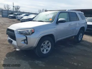 2016 Toyota 4Runner Limited with VIN JTEBU5JRXG5322662, listed as a IAAI auction lot 41582235 with 136,602 mi miles. Bid and sale history available at carsss.com. Image 18.