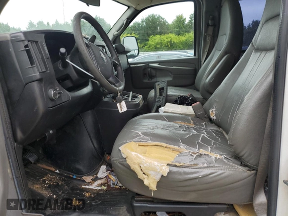 2012 Chevrolet Express Cargo z VIN 1GCWGFCA1C1169004, wystawiony jako Copart lot #71554104 z przebiegiem Nie podano mil oraz Szkoda całkowita • Salvage title. Historia ofert i sprzedaży dostępna na DreamBid. Obrazek 7.