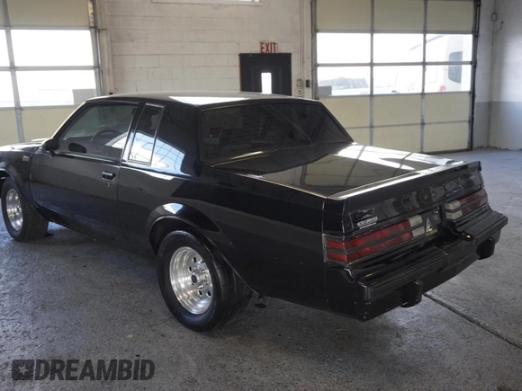 1986 Buick Regal with VIN 1G4GK4771GP428305, listed as a Copart auction lot 45335065 with 943 mi miles and Clean Title. Bid and sale history available at DreamBid. Image 4.