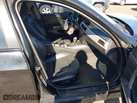 2008 BMW 3 Series 335i with VIN WBAVB73528KY63282, listed as a IAAI auction lot 42059271 with 142,629 mi miles and . Bid and sale history available at DreamBid. Image 5.