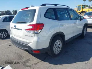 2021 Subaru Forester with VIN JF2SKADCXMH561828, listed as a IAAI auction lot 41742874 with 61,250 mi miles. Bid and sale history available at carsss.com. Image 4.