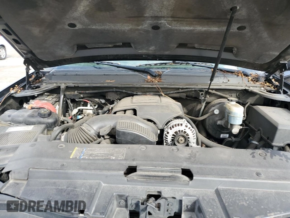 2009 Chevrolet Tahoe LS with VIN 1GNFC13029R149349, listed as a Copart auction lot 83327714 with 246,757 mi miles and Salvage title. Bid and sale history available at DreamBid. Image 13.