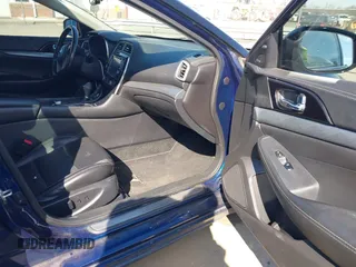 2017 Nissan Maxima SR with VIN 1N4AA6APXHC408764, listed as a IAAI auction lot 41595646 with 117,348 mi miles and . Bid and sale history available at DreamBid. Image 5.