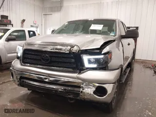 2007 Toyota Tundra SR5 with VIN 5TFBV54177X024209, listed as a IAAI auction lot 41875943 with 198,852 mi miles. Bid and sale history available at carsss.com. Image 6.