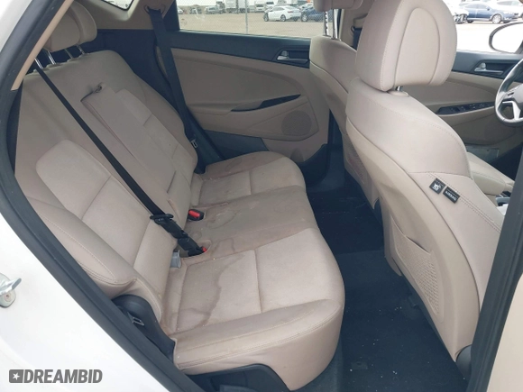 2017 Hyundai Tucson Value with VIN KM8J33A22HU493631, listed as a IAAI auction lot 41546380 with 1 mi miles. Bid and sale history available at carsss.com. Image 8.