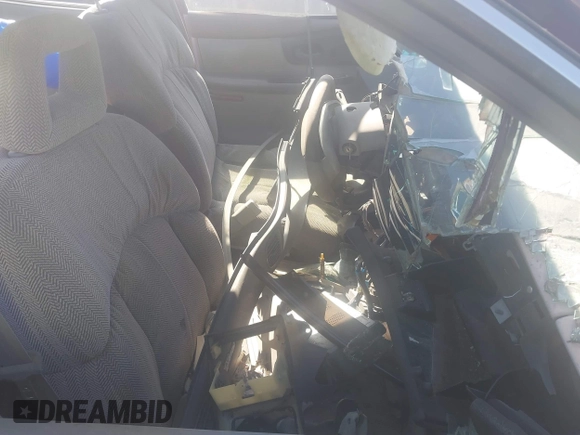 2000 Buick Regal LS with VIN 2G4WB52K3Y1247606, listed as a IAAI auction lot 40653399 with Not provided miles and . Bid and sale history available at DreamBid. Image 5.