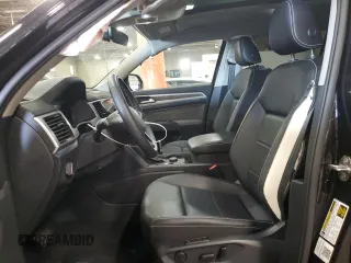 2023 Volkswagen Atlas SEL with VIN 1V2BR2CA4PC509658, listed as a Copart auction lot 53469315 with 33,351 mi miles and Salvage title. Bid and sale history available at DreamBid. Image 7.