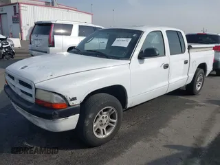 2000 Dodge Dakota Sport with VIN 1B7GL2AN8YS654014, listed as a IAAI auction lot 41470554 with 181,931 mi miles. Bid and sale history available at carsss.com. Image 17.