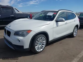 2014 BMW X1 sDrive28i with VIN WBAVM1C52EVW52505, listed as a IAAI auction lot 41625122 with 44,684 mi miles. Bid and sale history available at carsss.com. Image 2.