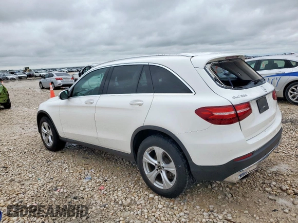 2018 Mercedes-Benz GLC 300 z VIN WDC0G4JB1JV087263, wystawiony jako Copart lot #60717815 z przebiegiem 56 219 mil mil oraz Czysty tytuł • Clean title. Historia ofert i sprzedaży dostępna na DreamBid. Obrazek 2.