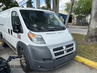2014 Ram ProMaster Cargo with VIN 3C6TRVAG9EE109283, listed as a Copart auction lot 50995615 with 137,160 mi miles and Clean Title. Bid and sale history available at carsss.com. Image 1.