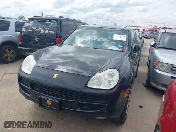 2005 Porsche Cayenne S with VIN WP1AB29P45LA65268, listed as a IAAI auction lot 41723233 with 303,526 mi miles. Bid and sale history available at carsss.com. Image 6.