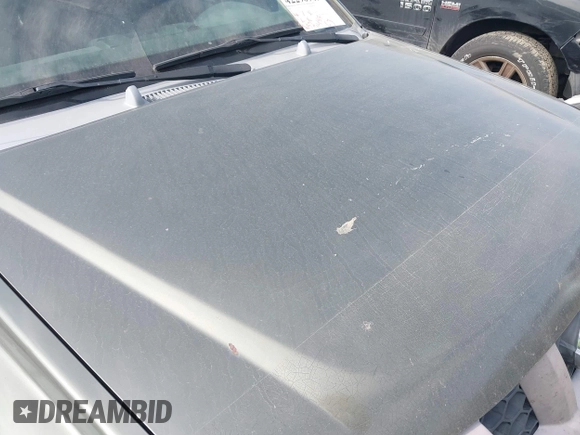 2005 Nissan Xterra S z VIN 5N1AN08W55C637420, wystawiony jako IAAI lot #42290949 z przebiegiem 252 493 mil mil oraz . Historia ofert i sprzedaży dostępna na DreamBid. Obrazek 12.