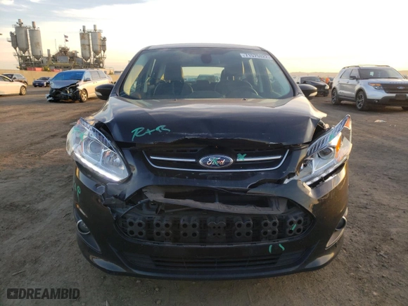 2017 Ford C-Max Energi Titanium with VIN 1FADP5FU7HL107082, listed as a Copart auction lot 71575322 with 86,245 mi miles. Bid and sale history available at carsss.com. Image 5.