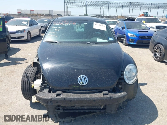 2013 Volkswagen Beetle 2.5L with VIN 3VWHX7AT3DM603962, listed as a IAAI auction lot 42329256 with 137,285 mi miles and . Bid and sale history available at DreamBid. Image 12.