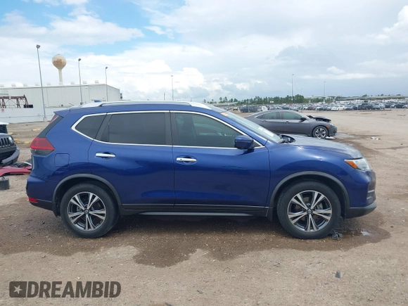 2019 Nissan Rogue SV with VIN JN8AT2MT8KW256290, listed as a IAAI auction lot 41901713 with 63,432 mi miles. Bid and sale history available at carsss.com. Image 13.