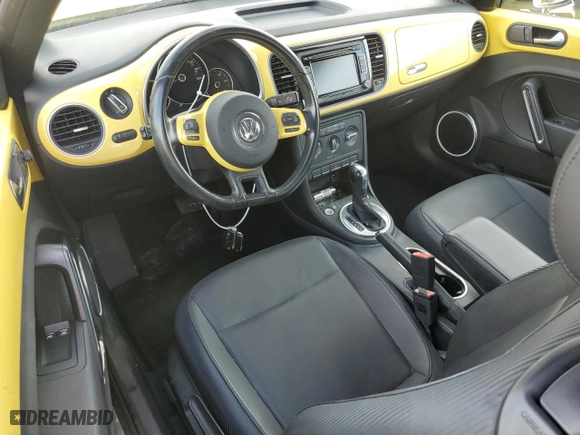 2012 Volkswagen Beetle 2.5L w/Sun/Sound/Nav PZEV with VIN 3VWJP7AT0CM637504, listed as a Copart auction lot 74178144 with 0 mi miles and Non Repairable. Bid and sale history available at carsss.com. Image 8.