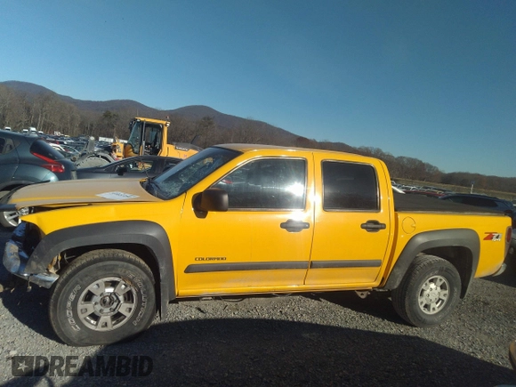 2004 Chevrolet Colorado 1SB LS Z85 with VIN 1GCDT136048146372, listed as a IAAI auction lot 41022280 with 162,067 mi miles. Bid and sale history available at carsss.com. Image 14.