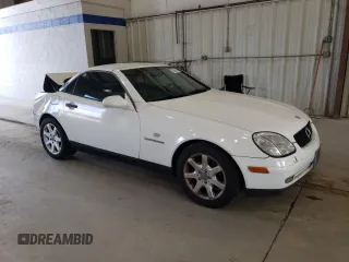 1998 Mercedes-Benz SLK-Class with VIN WDBKK47F1WF033145, listed as a Copart auction lot 70603624 with 315,306 mi miles and Clean Title. Bid and sale history available at carsss.com. Image 4.