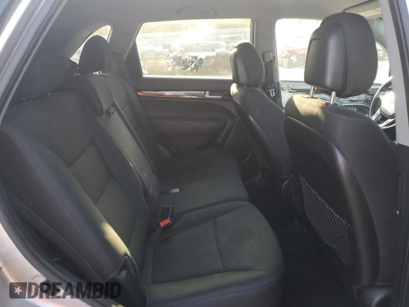 2015 Kia Sorento LX with VIN 5XYKT3A64FG589870, listed as a Copart auction lot 48972525 with 152,101 mi miles and Salvage Title. Bid and sale history available at carsss.com. Image 10.