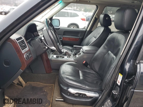 2011 Land Rover Range Rover HSE with VIN SALME1D45BA358416, listed as a Copart auction lot 44699005 with 105,737 mi miles and Salvage title. Bid and sale history available at DreamBid. Image 7.