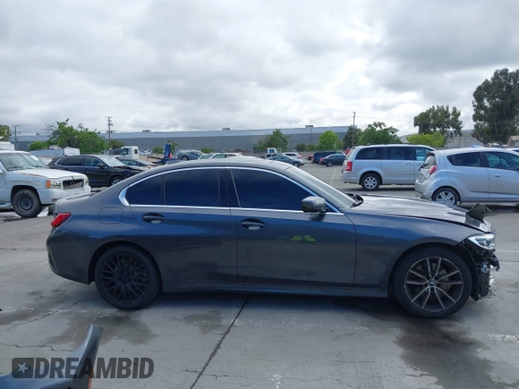 2021 BMW 3 Series 330i z VIN 3MW5R1J03M8B78350, wystawiony jako IAAI lot #42255695 z przebiegiem 49 158 mil mil oraz . Historia ofert i sprzedaży dostępna na DreamBid. Obrazek 13.