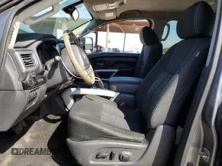 2018 Nissan Titan XD SV with VIN 1N6AA1F46JN518715, listed as a Copart auction lot 77941814 with 274,521 mi miles and Clean Title. Bid and sale history available at carsss.com. Image 7.